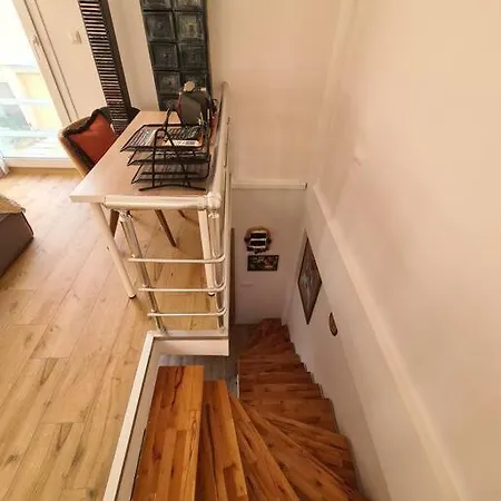 Harika Doesenmis Sueper Ev, Cift Klimali Urla